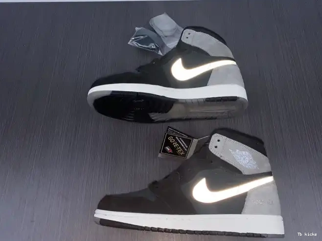 Reps TBK DB2889-001 High Jordan Grey Gore-Tex Black 1 Element Retro Particle 0626